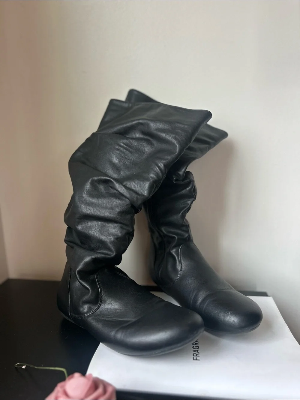 Hot cakes 11 Women’s Black Slouchy Leather Knee Boots